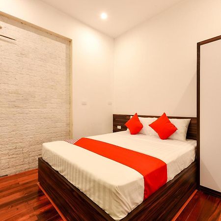 Oyo 317 Kim Cuong Hotel 2 Ханой Экстерьер фото